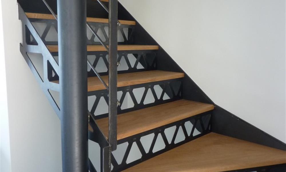 Escaliers bois/acier sur mesure - 