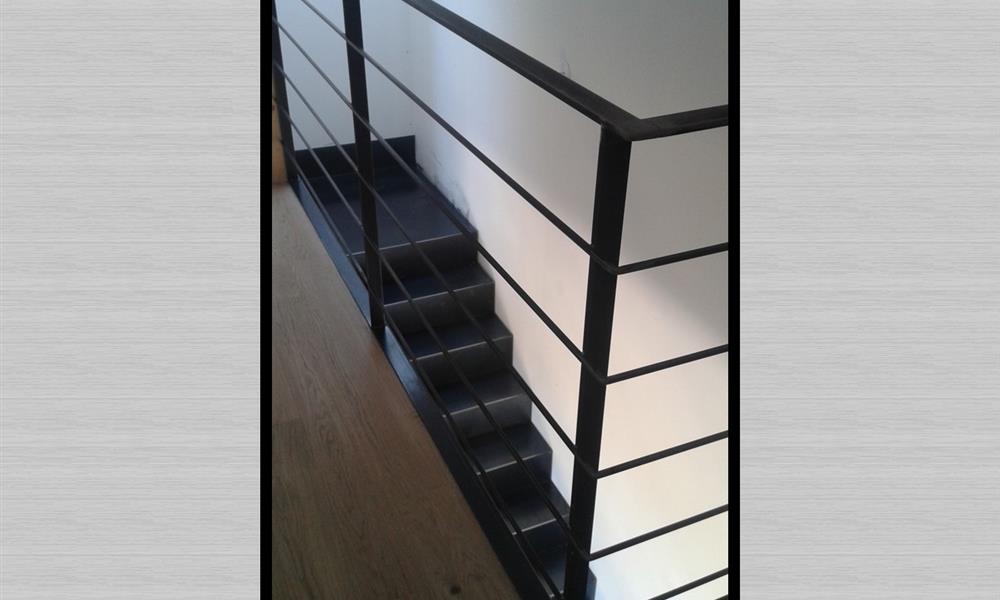 Détail sur garde corps. ARINOX - 