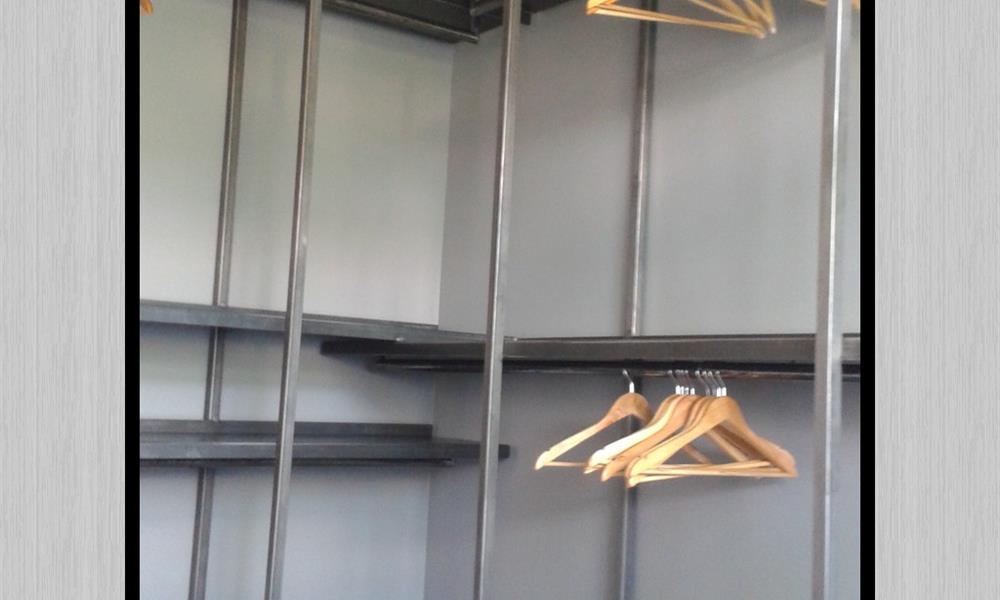 Dressing en métal - 