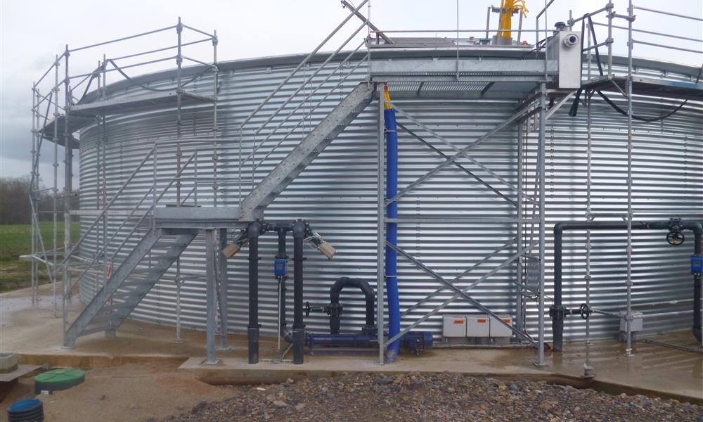 Passerelle acier  galva extérieure. - 