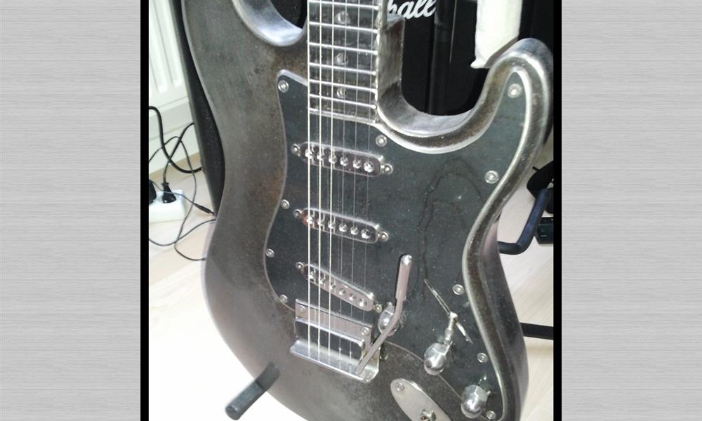 Guitare en acier échelle 1 - ARINOX - 