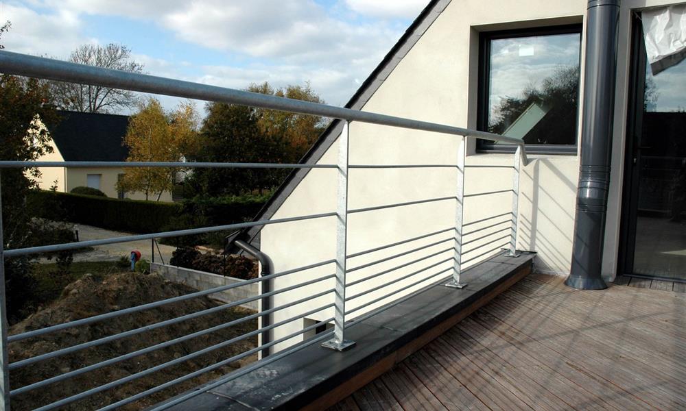 Garde corps exterieur sur mesure en inox - 