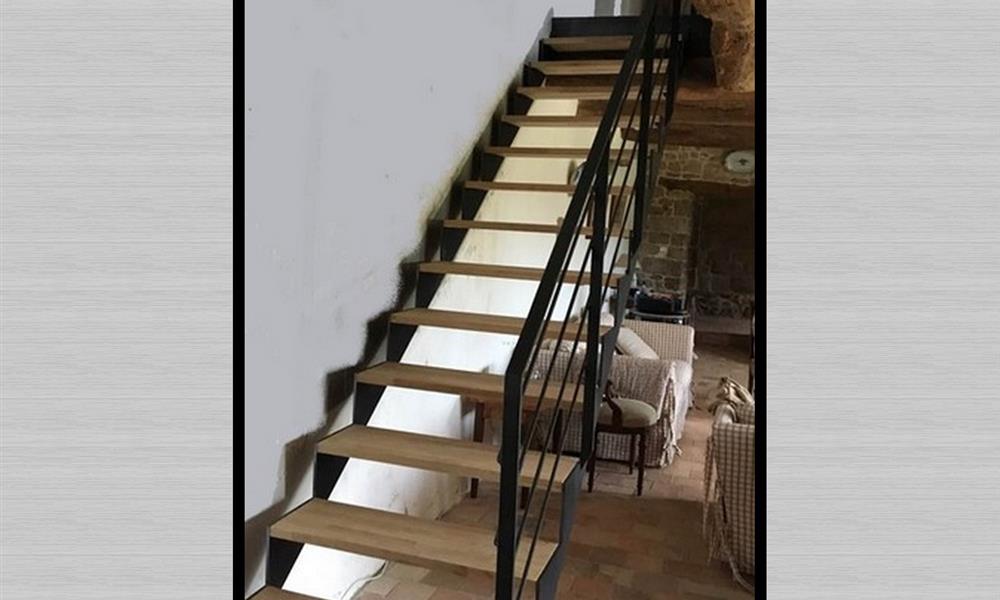 Escalier droit  acier bois : ARINOX - 