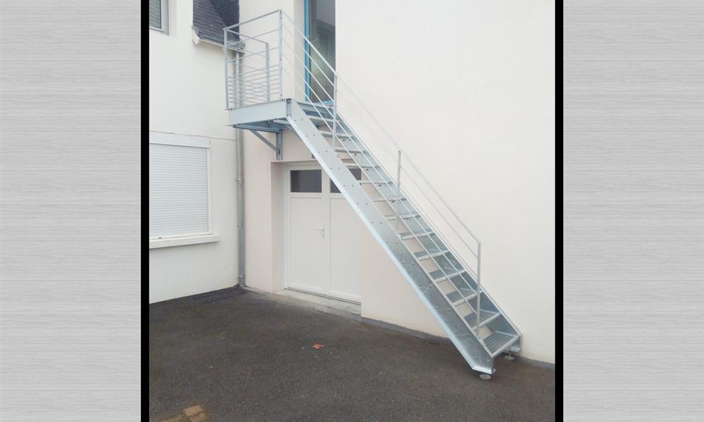 Escalier garde crops en acier galvanise. ARINOX - 