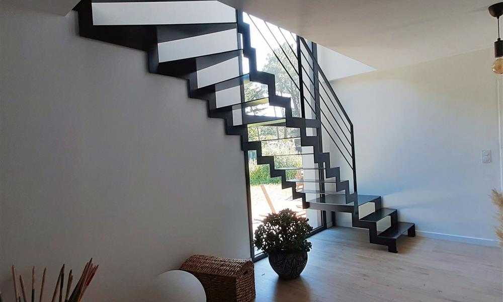Escalier design épuré ARINOX - 